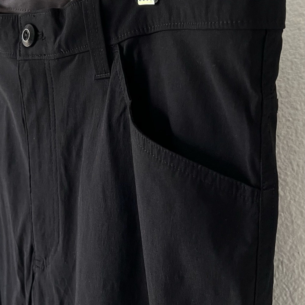 NWT Eddie Bauer Hiking Pants Men 38 x 30 Black Stretch Nylon Trek Tech Guide - Picture 3 of 9